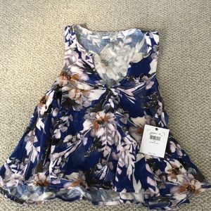 NWT XS O’Neill Floral Top